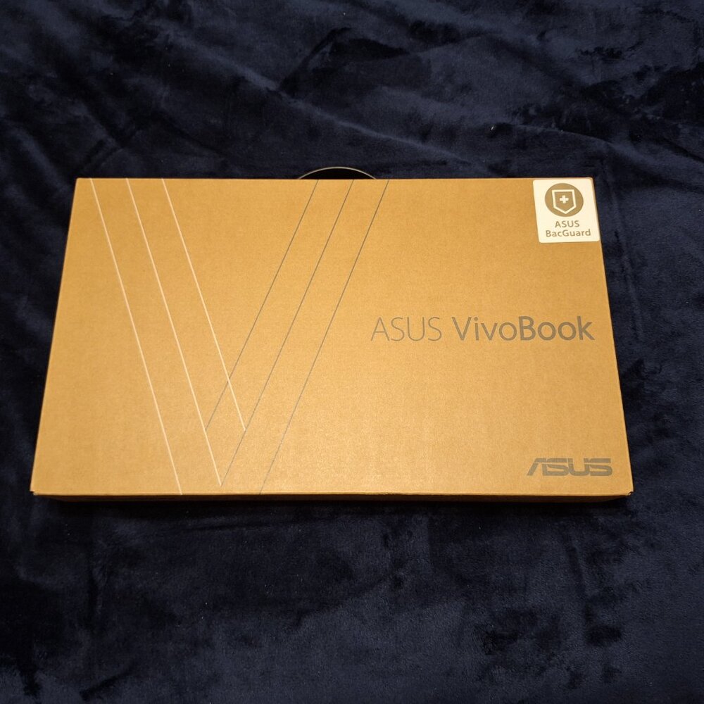 ASUS VivoBook 15.6" Laptop Model F512J ***New In Box*** - Picture 11 of 12